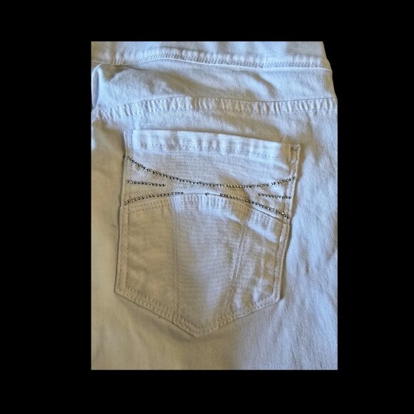Women's Gloria Vanderbilt S 10 Short Missy Slim Leg White Jeans, Good Condition - Picture 3 of 8